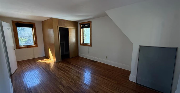 893 Lasalle Park Road, Burlington, ON, L7T 1M6 - 10