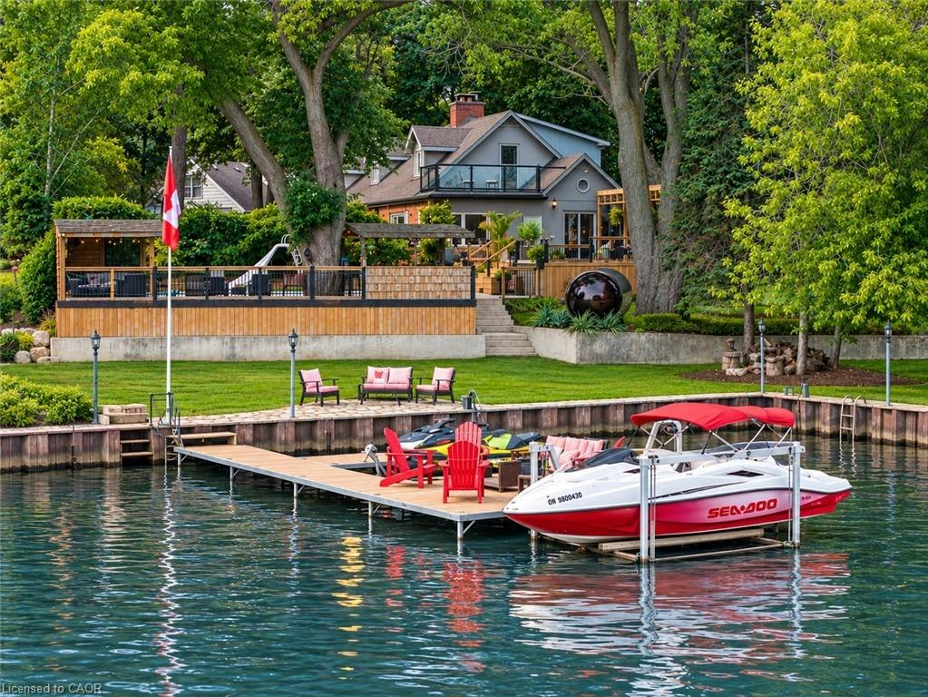 413 Indian Road, Burlington, ON, L7T 3T4