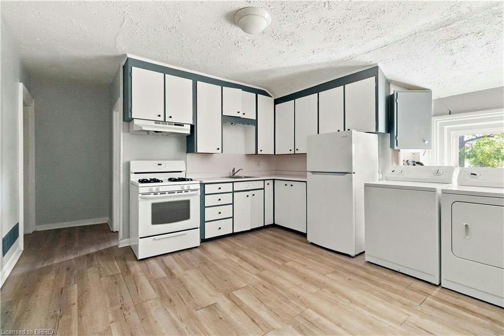 Upper-63 East Avenue, Brantford, ON, N3S 3L5 - 7