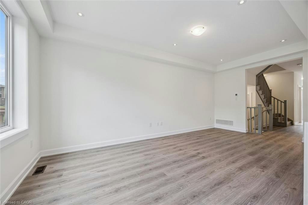 57-100 Hollywood Court, Cambridge, ON, N1R 0C5 - 8