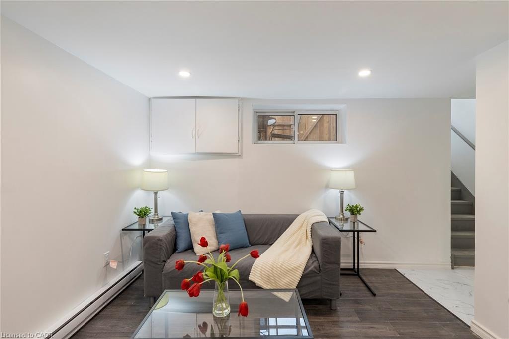 2-7 Purdy Crescent, Hamilton, ON, L9A 3B4 - 3