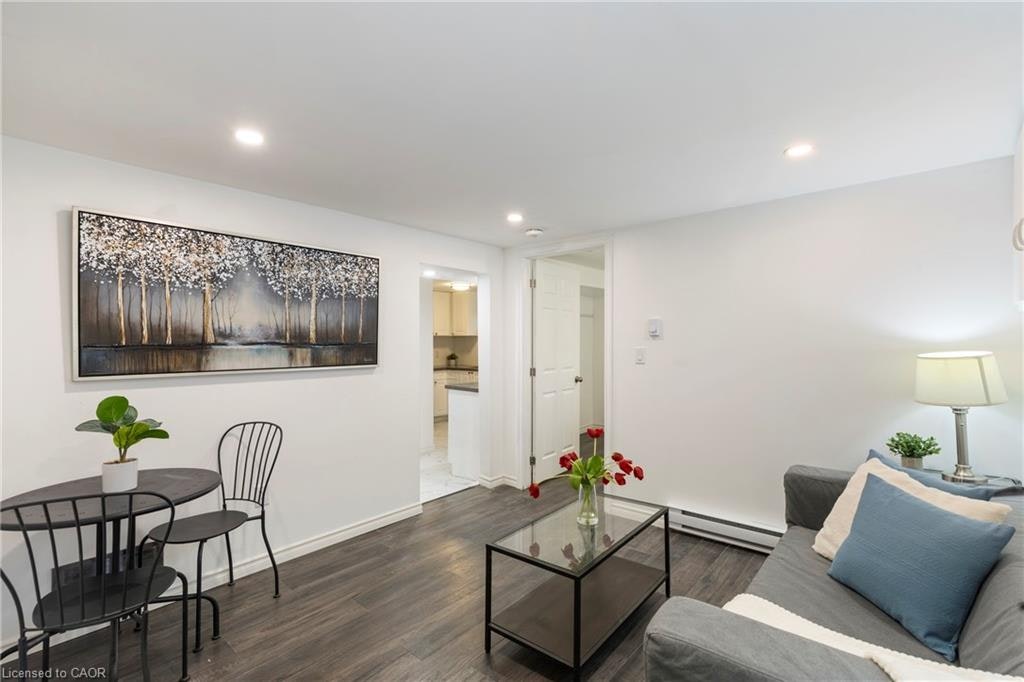 2-7 Purdy Crescent, Hamilton, ON, L9A 3B4