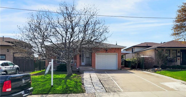 UNIT 2-216 Ravenbury Drive, Hamilton, ON, L8W 2J1