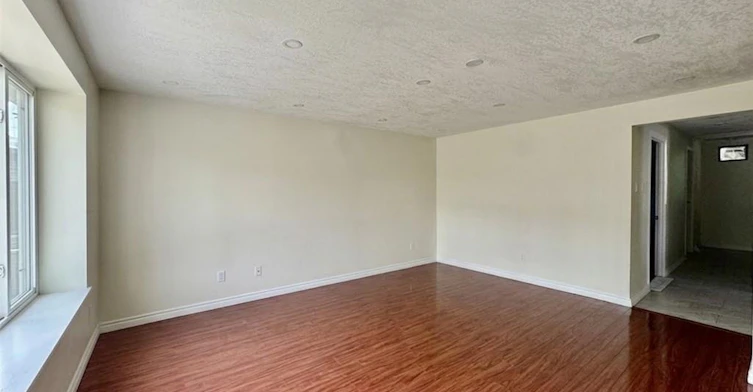 Main-111 Ferguson Avenue, Cambridge, ON, N1R 6E9 - 8