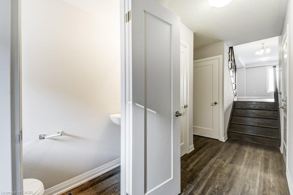 4 Glade Lane, Hamilton, ON, L0R 1P0 - 4