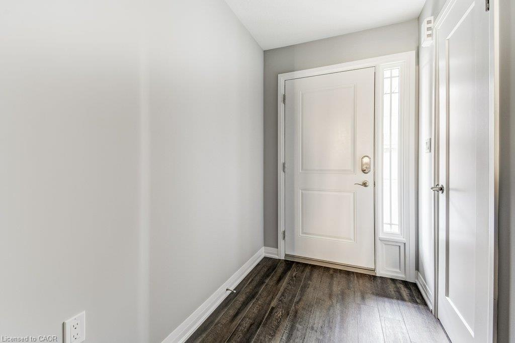 4 Glade Lane, Hamilton, ON, L0R 1P0 - 3