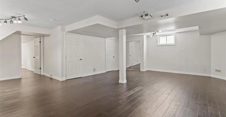 754 Klosters Drive, Waterloo, ON, N2V 2V5 - 16