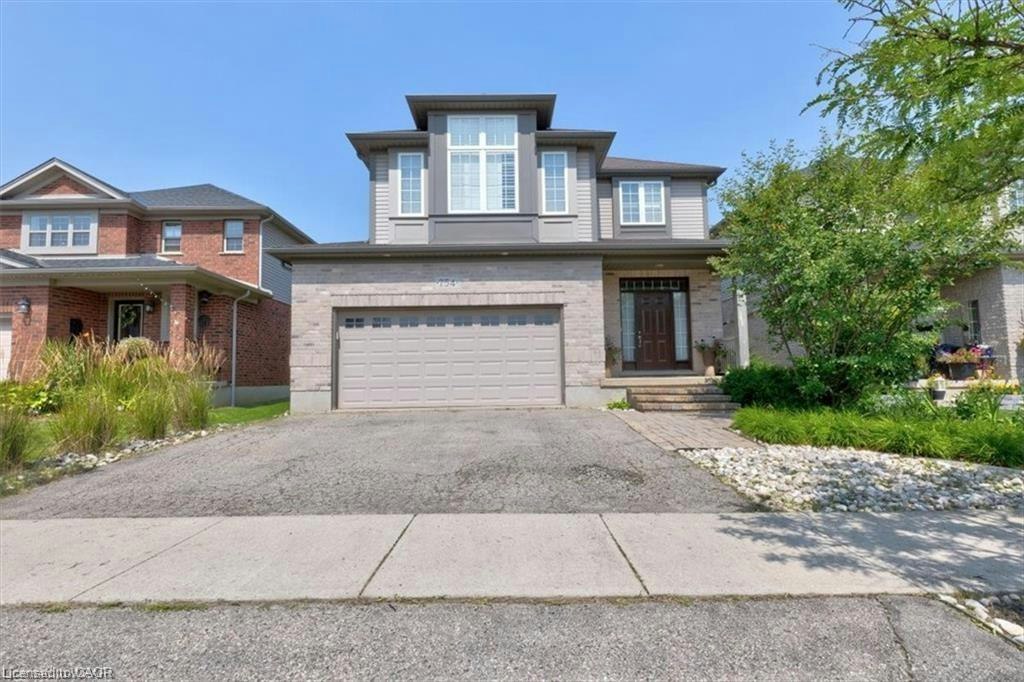 754 Klosters Drive, Waterloo, ON, N2V 2V5