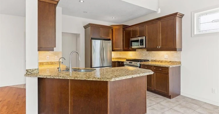 754 Klosters Drive, Waterloo, ON, N2V 2V5 - 8