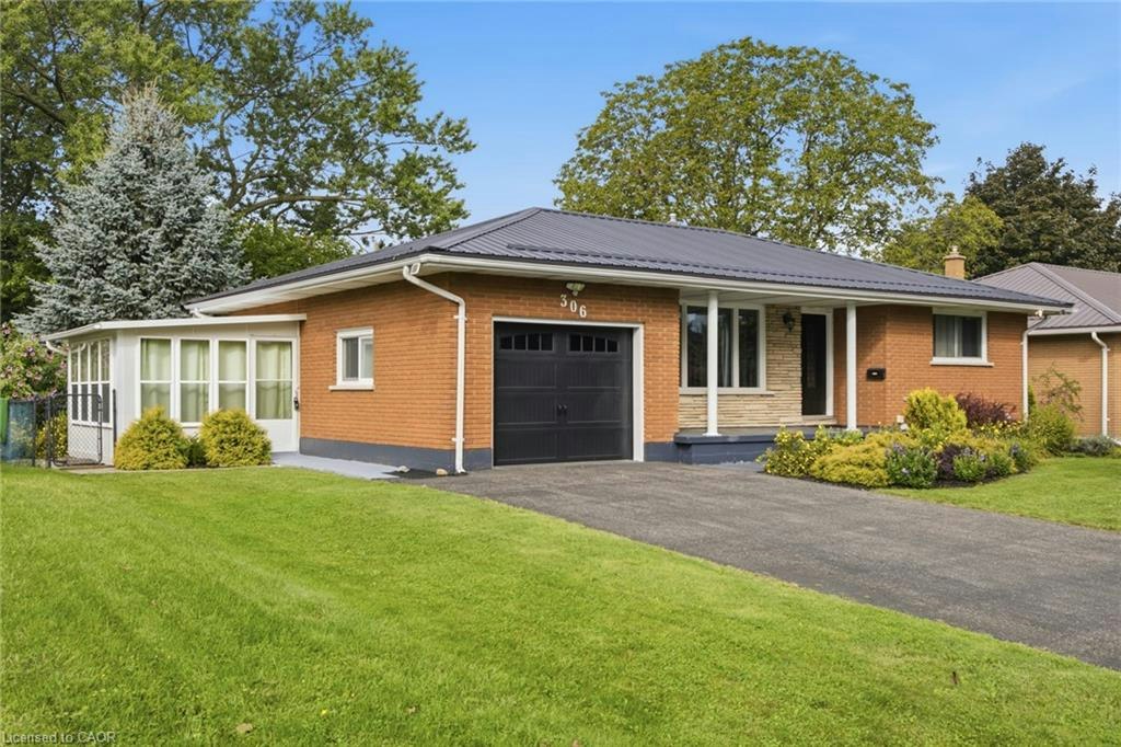 306 Adams Avenue, Norfolk County, ON, N4B 2Y5