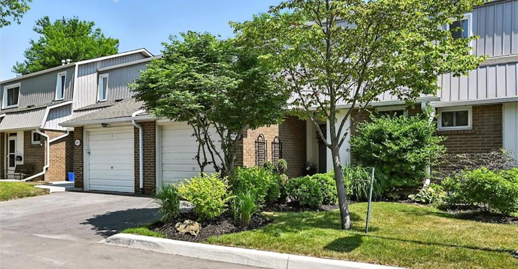 3-445 Woodview Road, Burlington, ON, L7N 2Z9