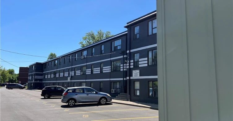 6-80 South Forster Park Drive, Oakville, ON, L6K 1Y9
