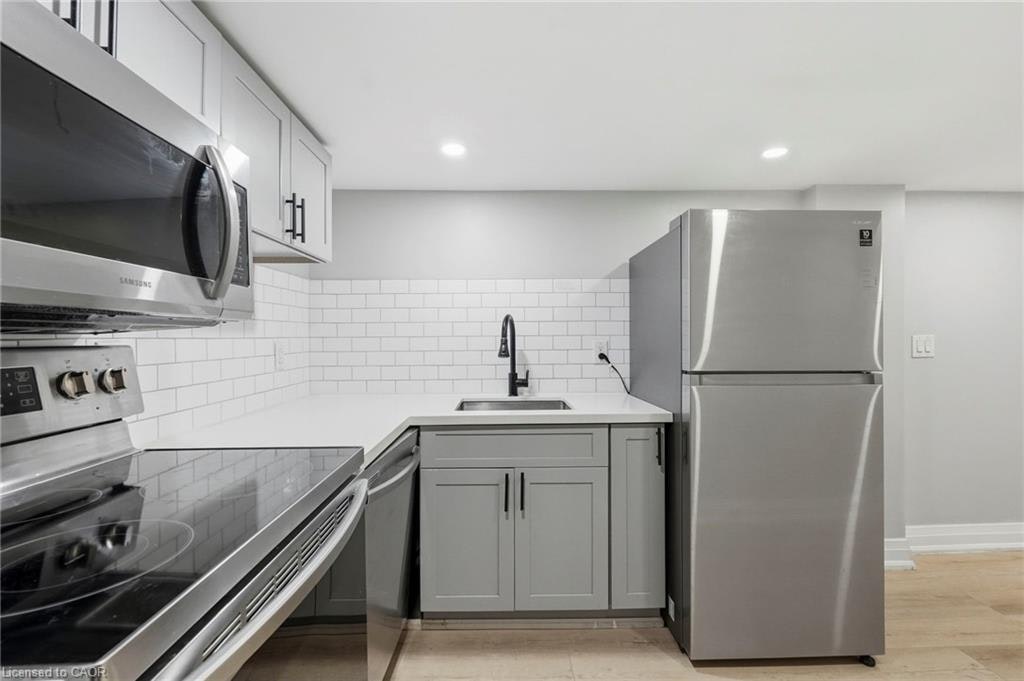 Basement-106 Barnesdale Avenue, Hamilton, ON, L8L 6S5 - 4