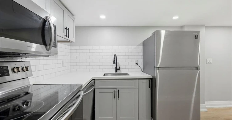 Basement-106 Barnesdale Avenue, Hamilton, ON, L8L 6S5 - 4