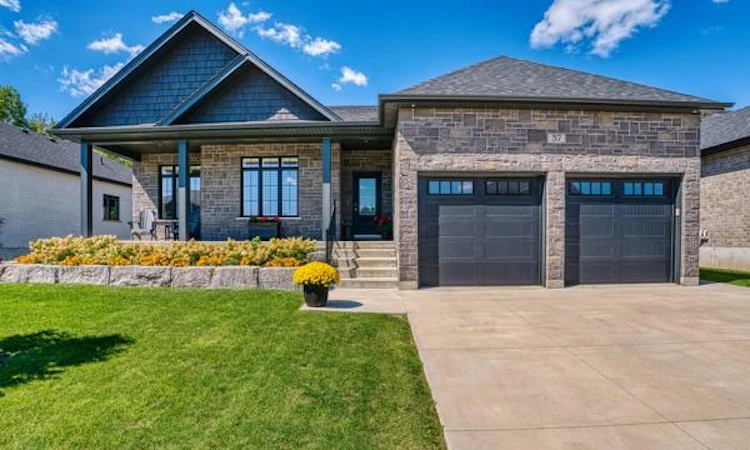 37 Gilmer Crescent
