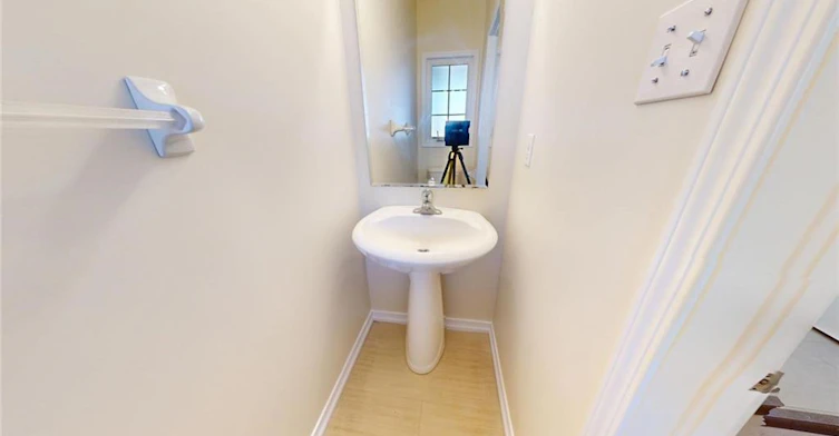 11 Sorrento Street, Kitchener, ON, N2R 0A4 - 4