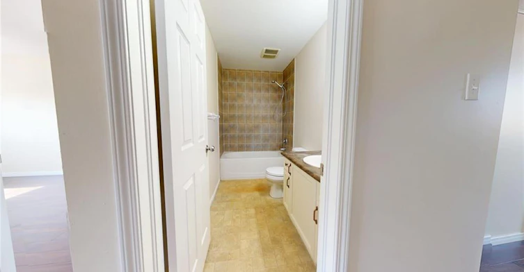 11 Sorrento Street, Kitchener, ON, N2R 0A4 - 16