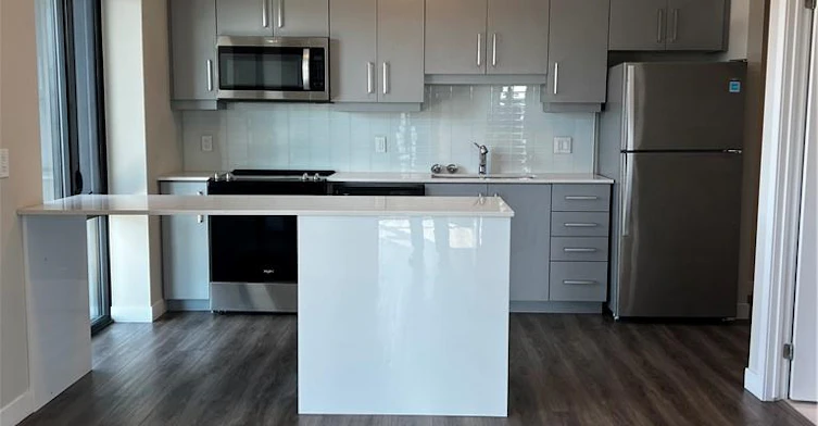 1514-15 Queen Street S, Hamilton, ON, L8P 0C6 - 4