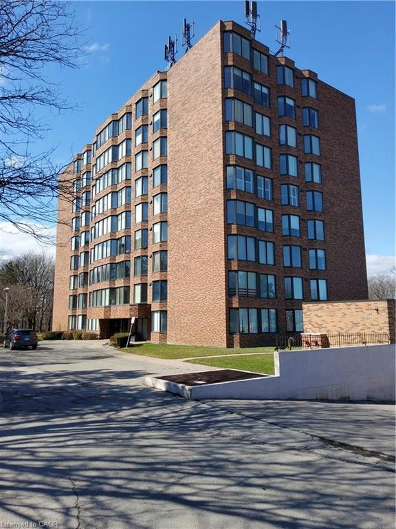 401-180 Limeridge Road W, Hamilton, ON, L9C 7H7
