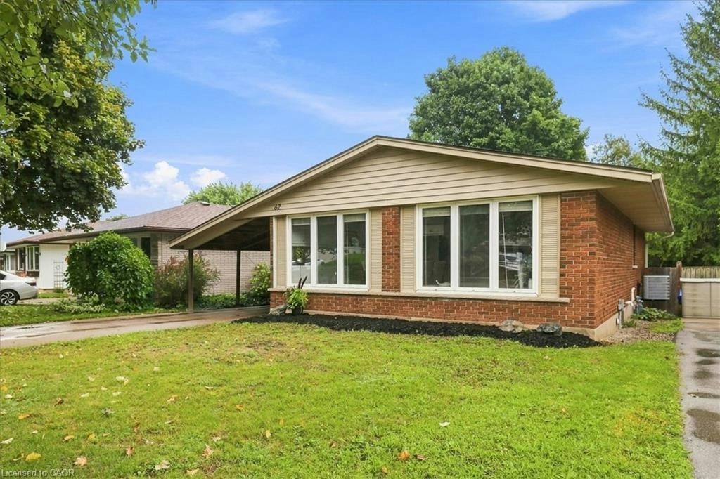 62 Pinedale Drive, Kitchener, ON, N2E 1J7