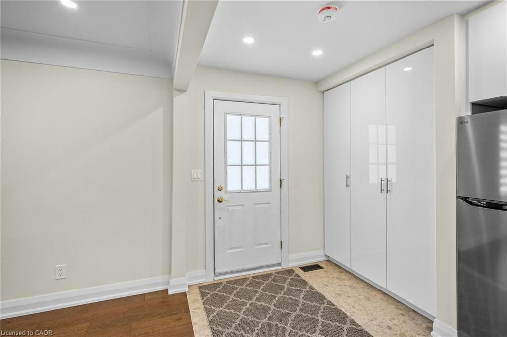 723 Hager Avenue, Burlington, ON, L7S 1R2 - 5
