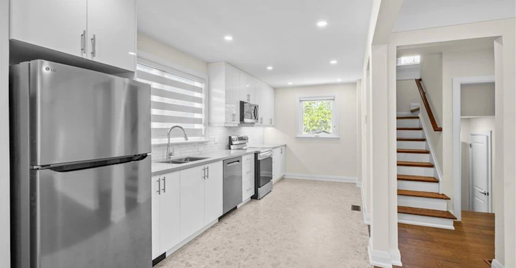 723 Hager Avenue, Burlington, ON, L7S 1R2 - 7