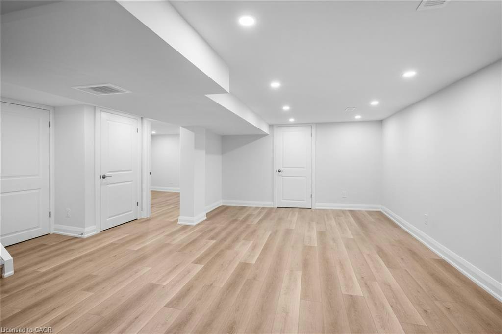 723 Hager Avenue, Burlington, ON, L7S 1R2 - 33