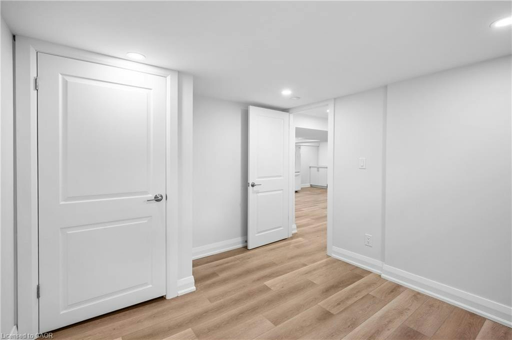 723 Hager Avenue, Burlington, ON, L7S 1R2 - 35