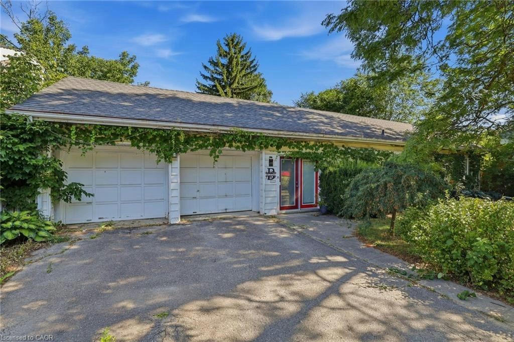 356 Thompson Road, London, ON, N5Z 2Z7 - 2