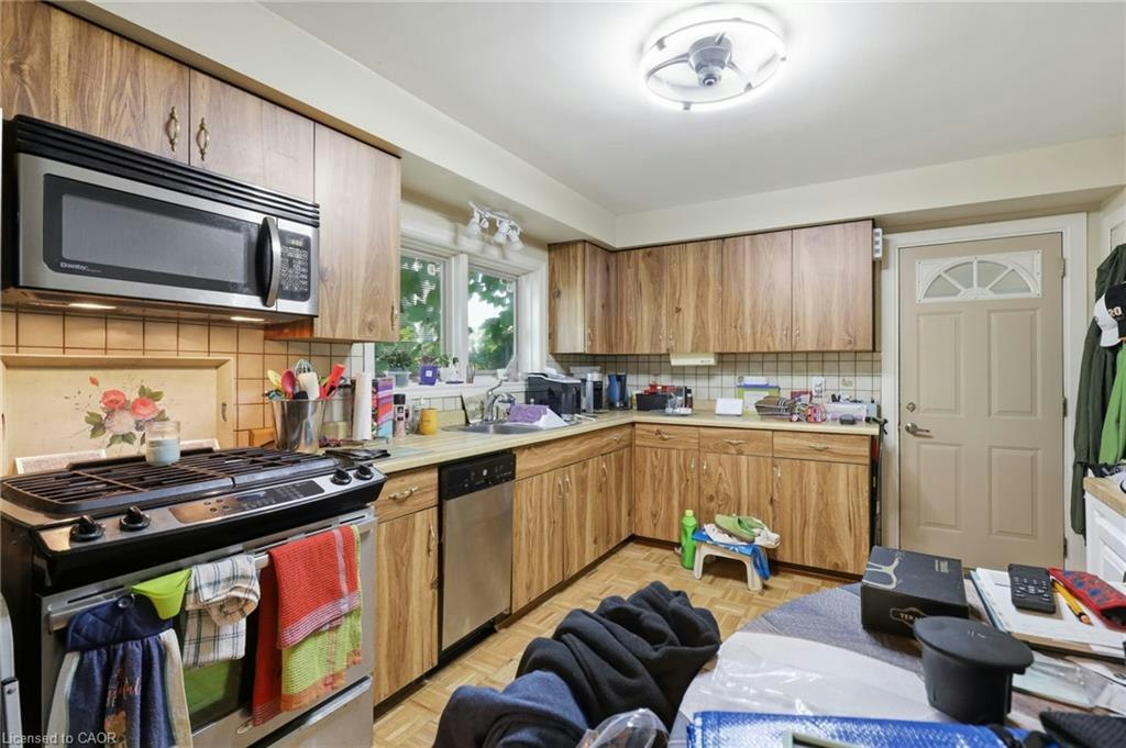 356 Thompson Road, London, ON, N5Z 2Z7 - 9