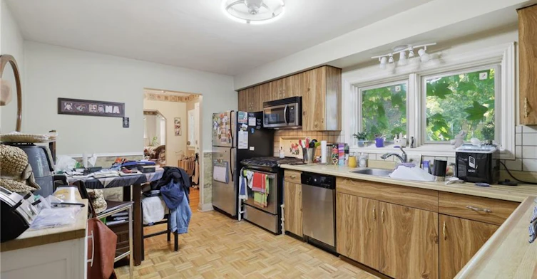 356 Thompson Road, London, ON, N5Z 2Z7 - 8