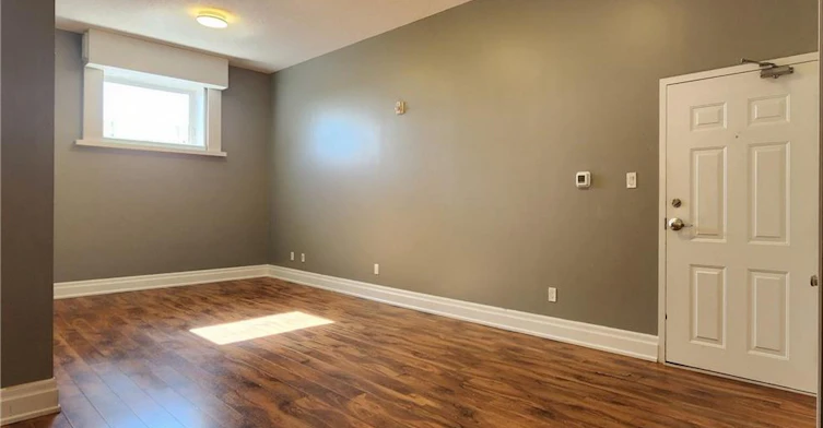204-757 King Street E, Cambridge, ON, N3H 3N8 - 3