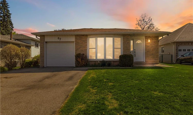 47 Abeles Avenue