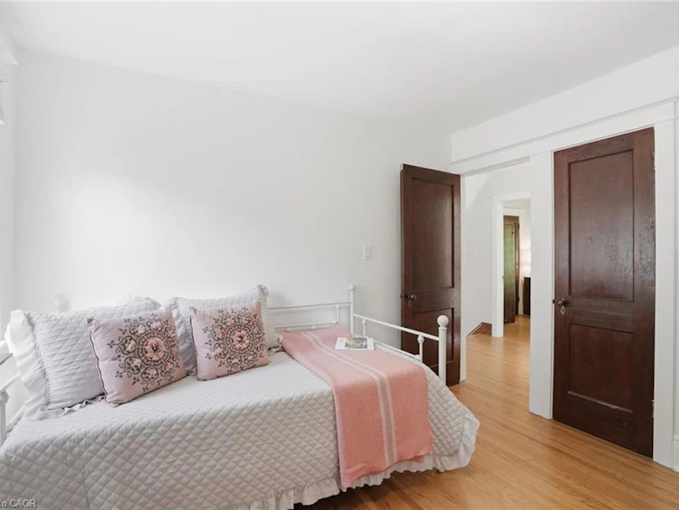 97 Cline Avenue N, Hamilton, ON, L8S 3Z5 - 19