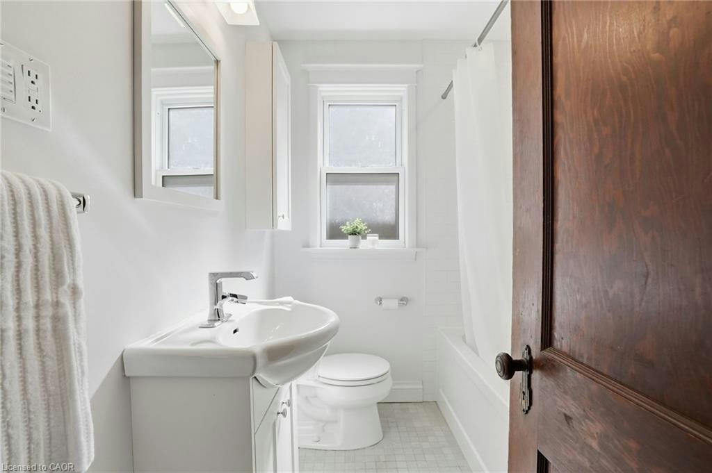 97 Cline Avenue N, Hamilton, ON, L8S 3Z5 - 22