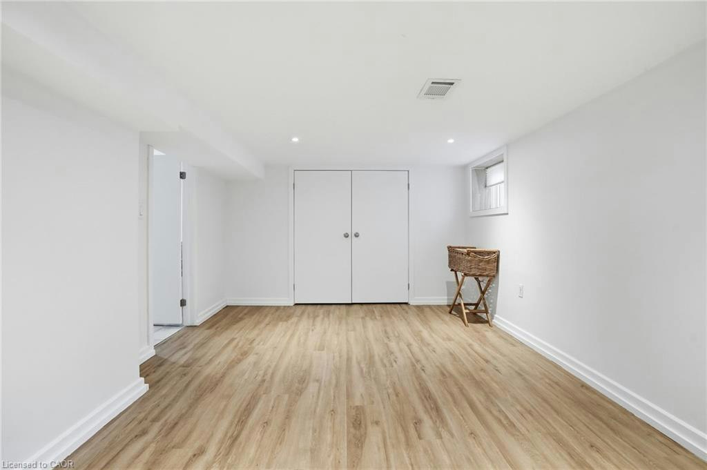 97 Cline Avenue N, Hamilton, ON, L8S 3Z5 - 24