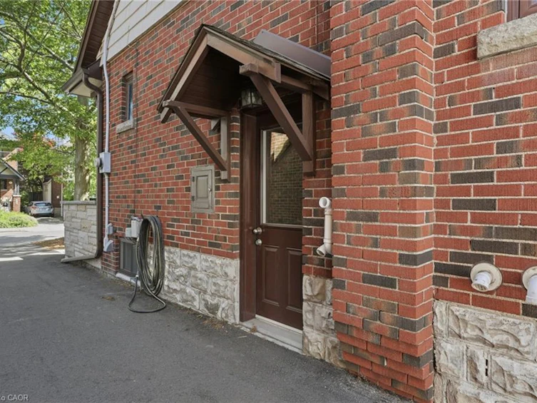 97 Cline Avenue N, Hamilton, ON, L8S 3Z5 - 34