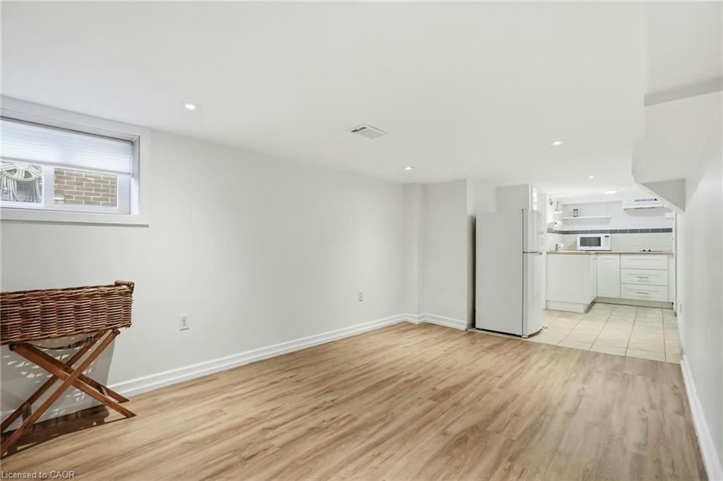 97 Cline Avenue N, Hamilton, ON, L8S 3Z5 - 25