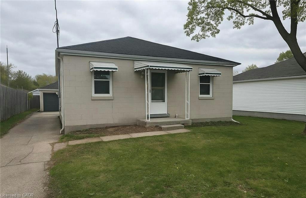74 St Clair Avenue, Kitchener, ON, N2M 3Z4