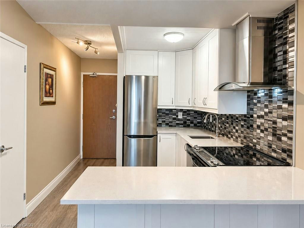 1403-150 Charlton Avenue, Hamilton, ON, L8N 3X3 - 4