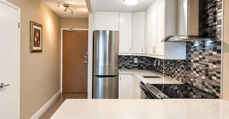 1403-150 Charlton Avenue, Hamilton, ON, L8N 3X3 - 4