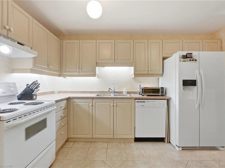 2-222 Fellowes Crescent, Hamilton, ON, L8B 0R1 - 8