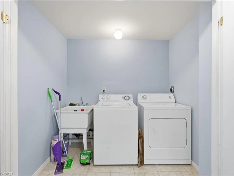2-222 Fellowes Crescent, Hamilton, ON, L8B 0R1 - 26