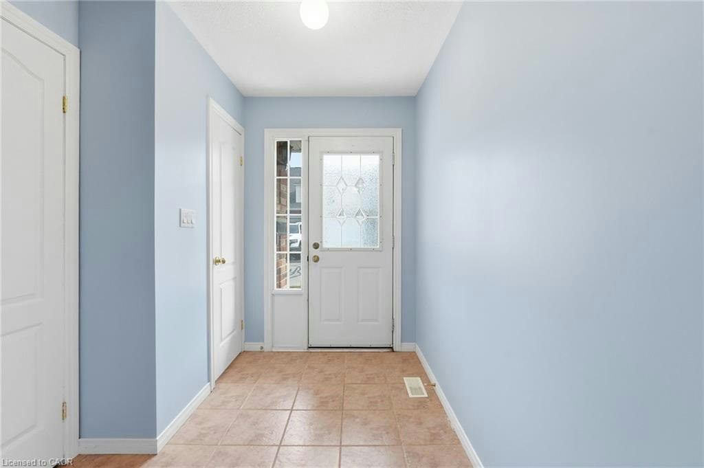 2-222 Fellowes Crescent, Hamilton, ON, L8B 0R1 - 3