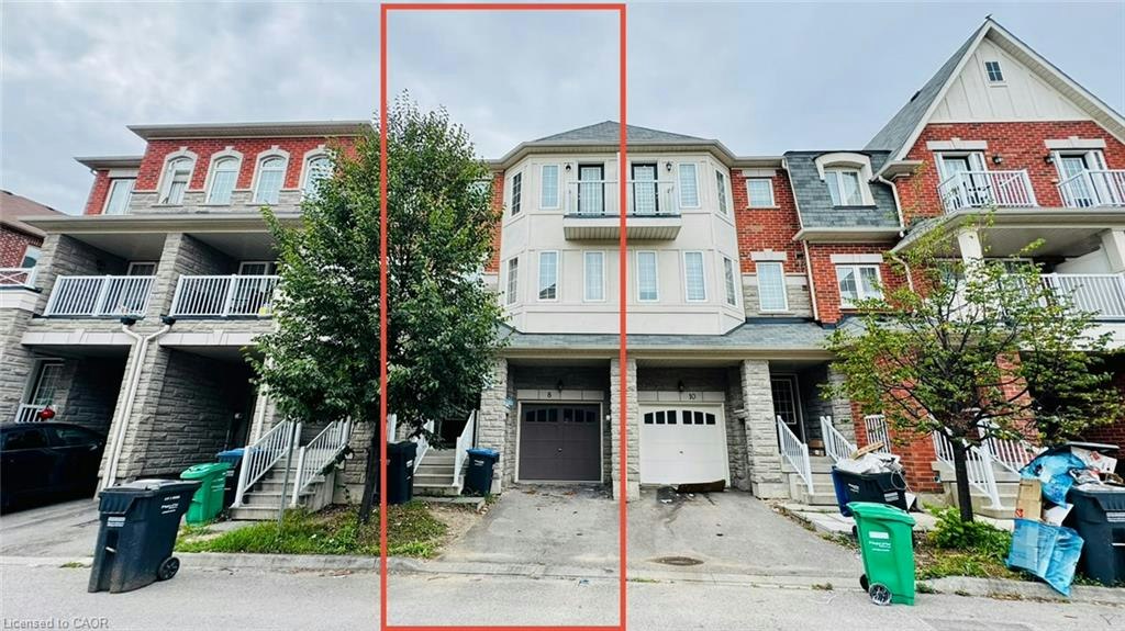 8 Rabbit Run Way, Brampton, ON, L6Z 0B4