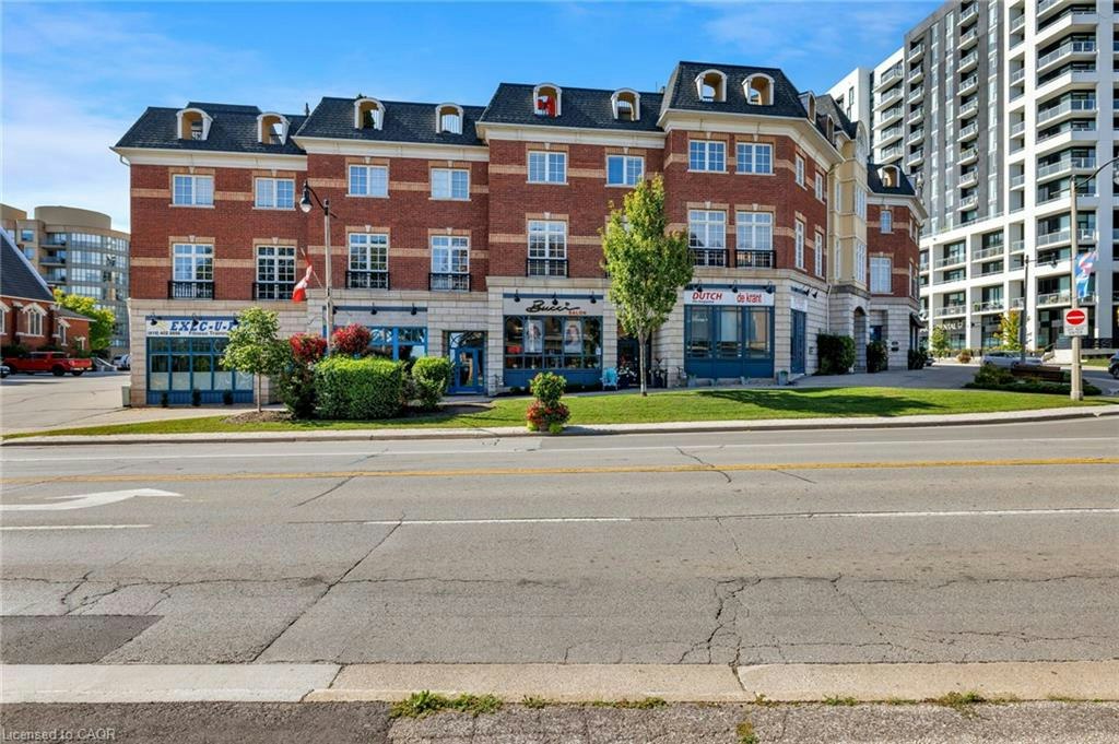 7-120 Bronte Road, Oakville, ON, L6L 3C1