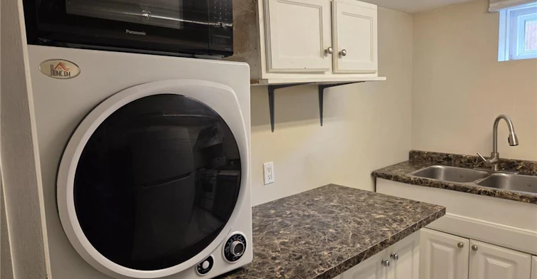 Lower-32 Birchpark Drive, Grimsby, ON, L3M 4N1 - 8
