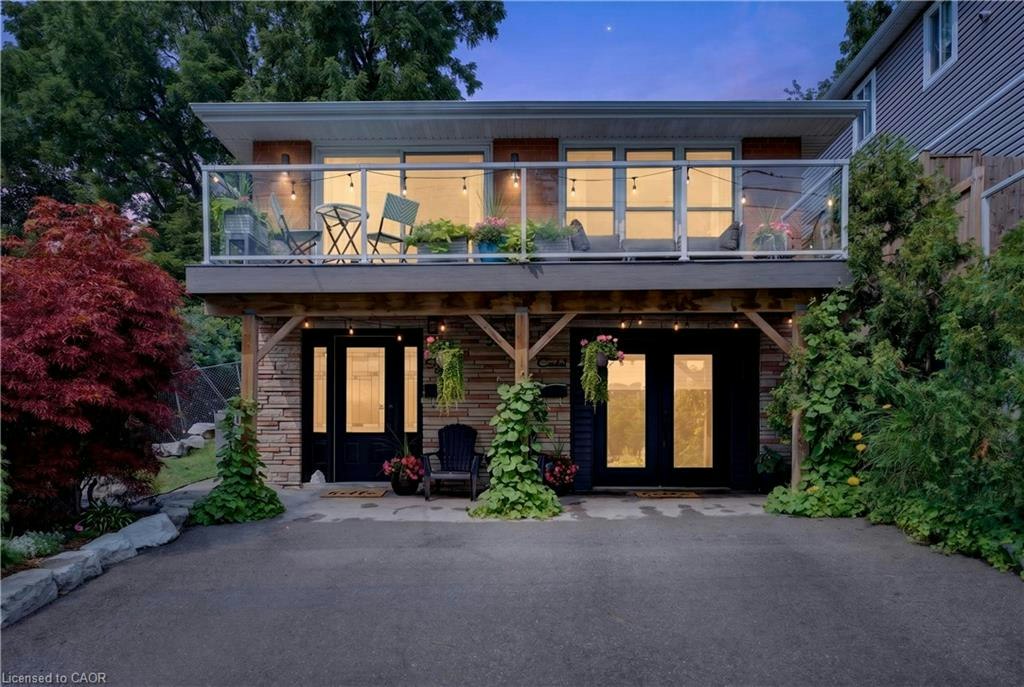592 Aberdeen Avenue, Hamilton, ON, L8P 2T1