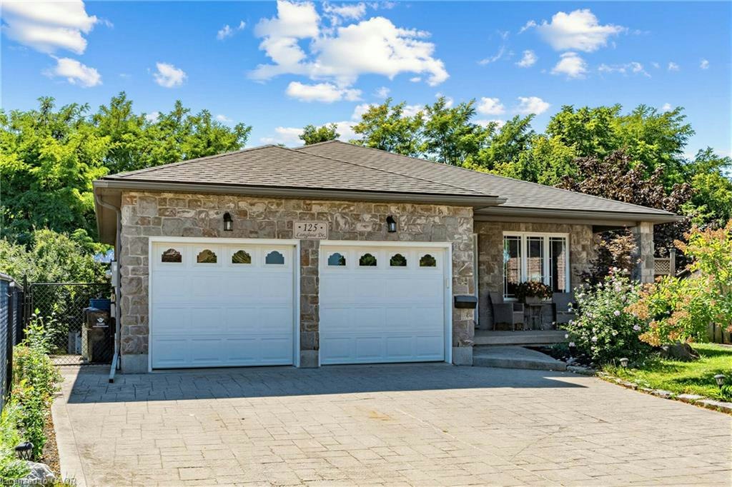 125 Langlaw Drive, Cambridge, ON, N1P 1H9