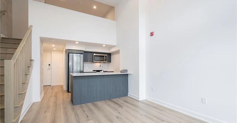104-312 Erb Street W, Waterloo, ON, N2L 1W3 - 12